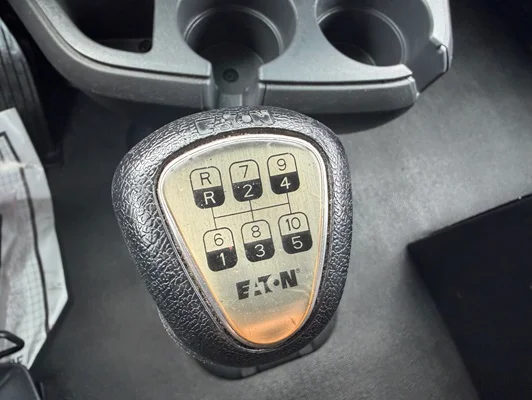 2023 Kenworth T680 in Kansas City, MO — photo 15