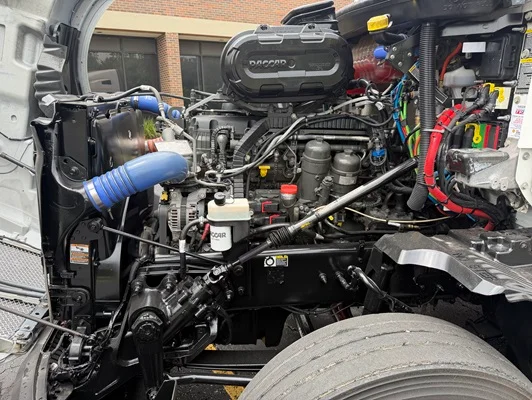 2023 Kenworth T680 in Kansas City, MO — photo 11