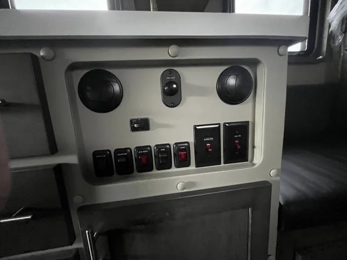 2026 Peterbilt 579 - image 26