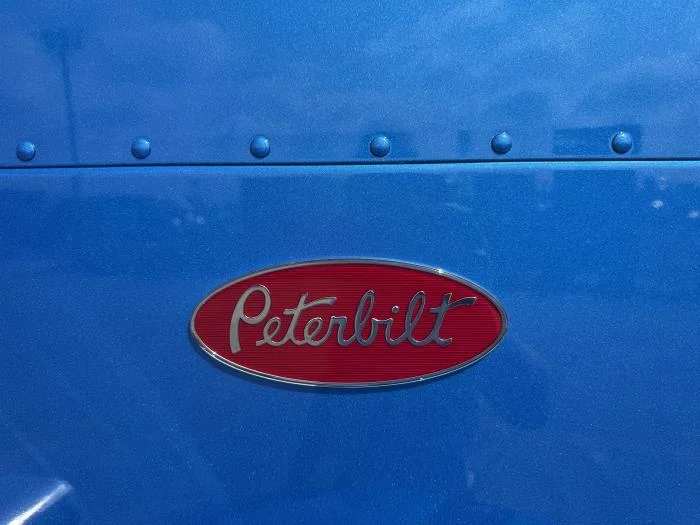 2026 Peterbilt 589 - image 17