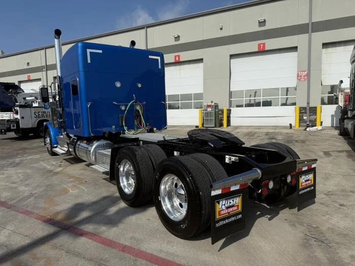 2026 Peterbilt 589 - image 7