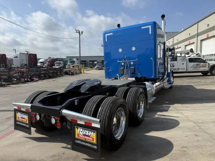 2026 Peterbilt 589 - image 9