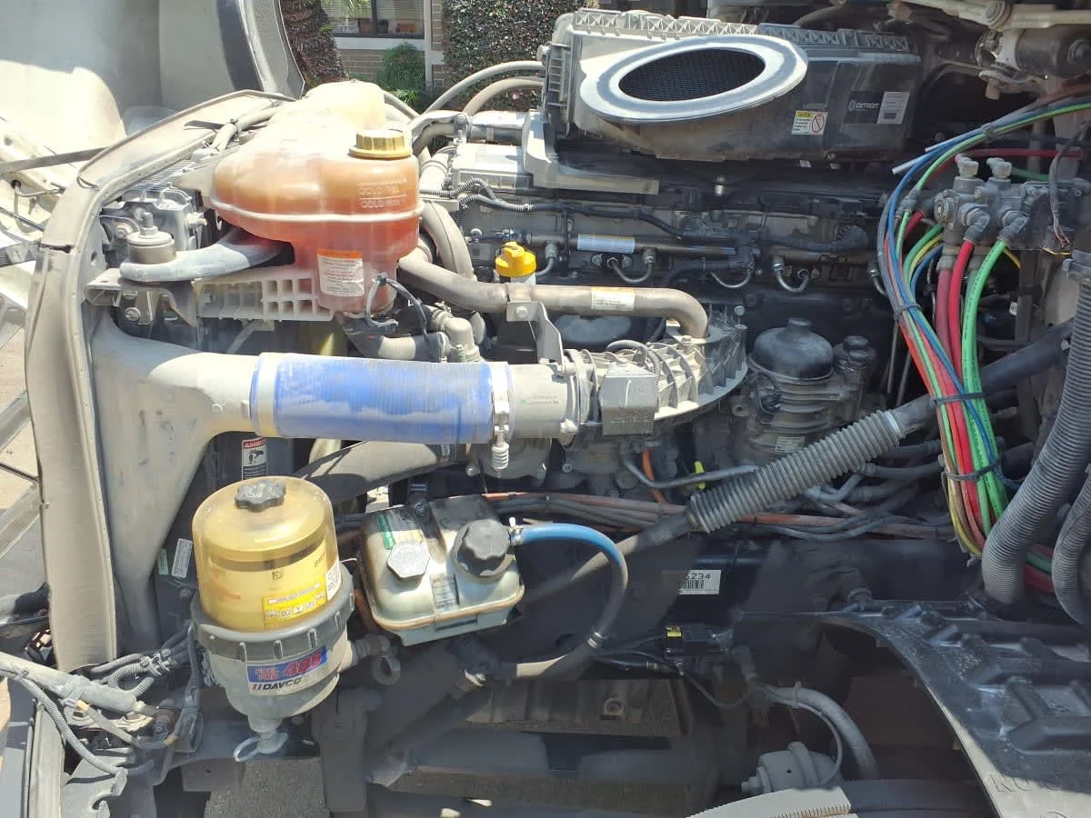 2020 Freightliner Cascadia in Houston, TX — photo 9