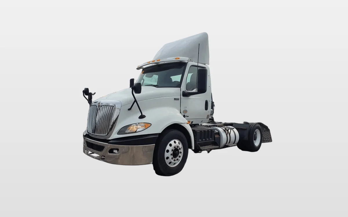 2019 International - image 1