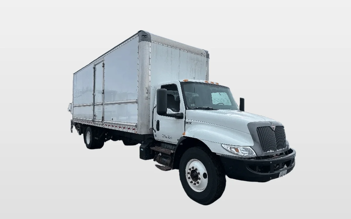 2022 International MV - image 1