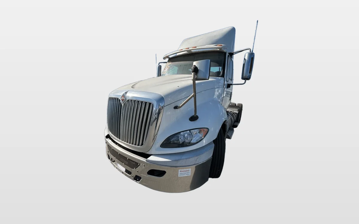 2016 International ProStar - image 1