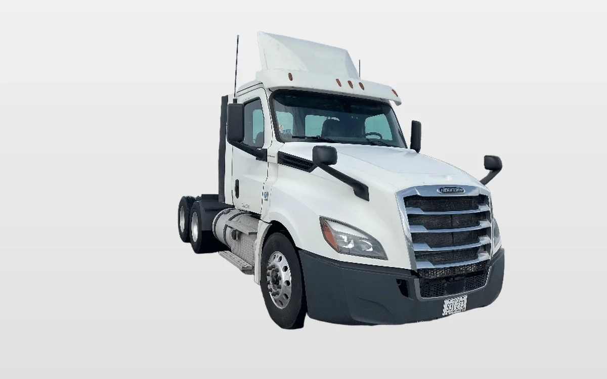 2018 Freightliner - image 1