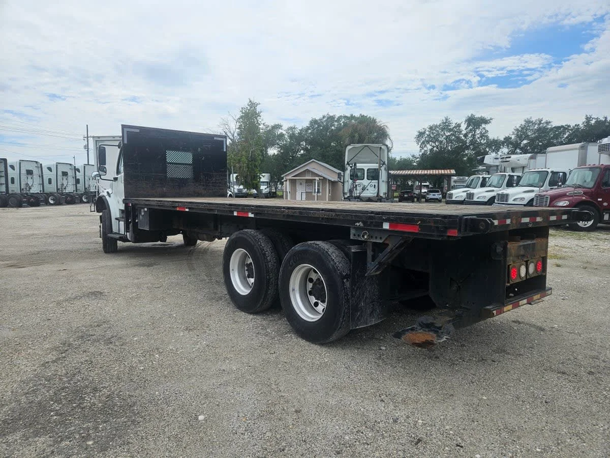 2019 Freightliner M2 106 in Orlando, FL — photo 6