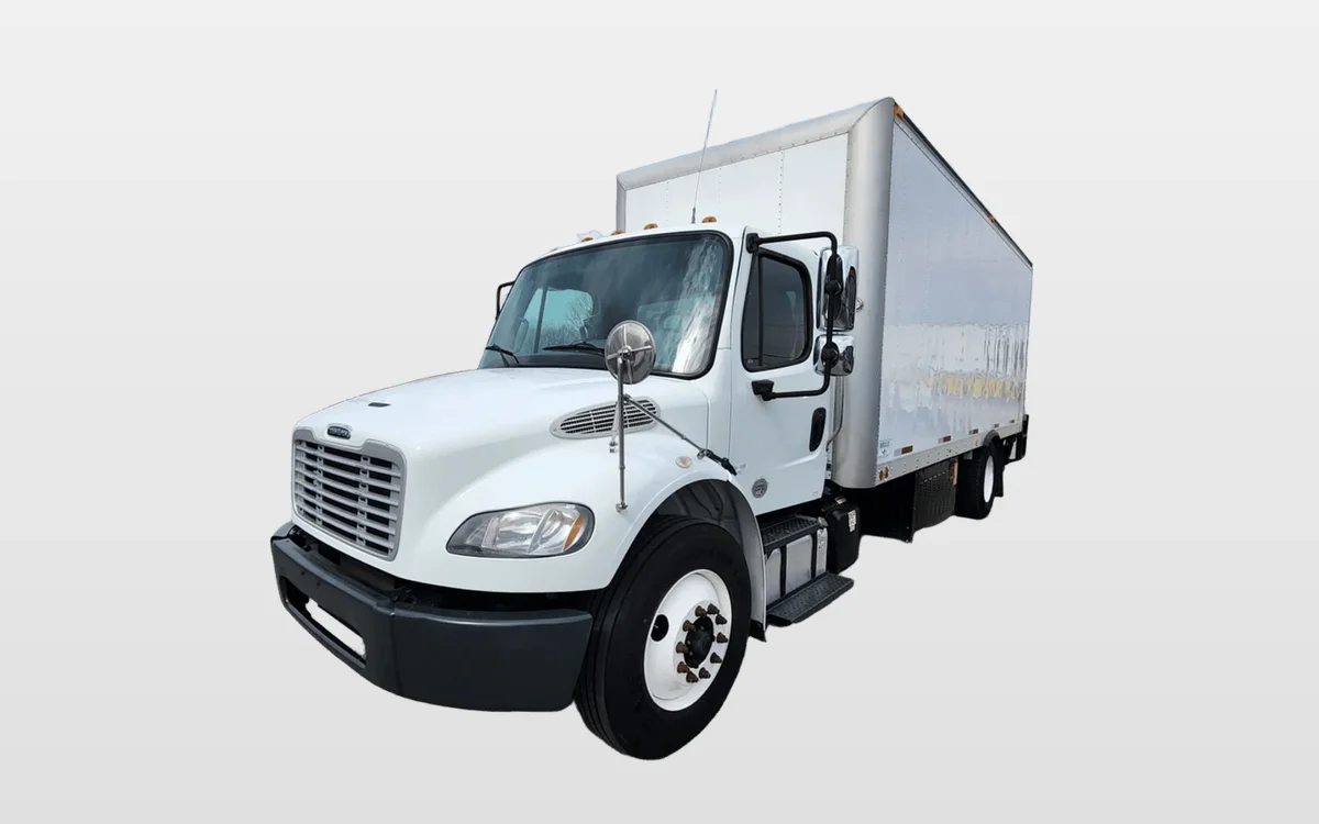2018 Freightliner M2 106 - image 1