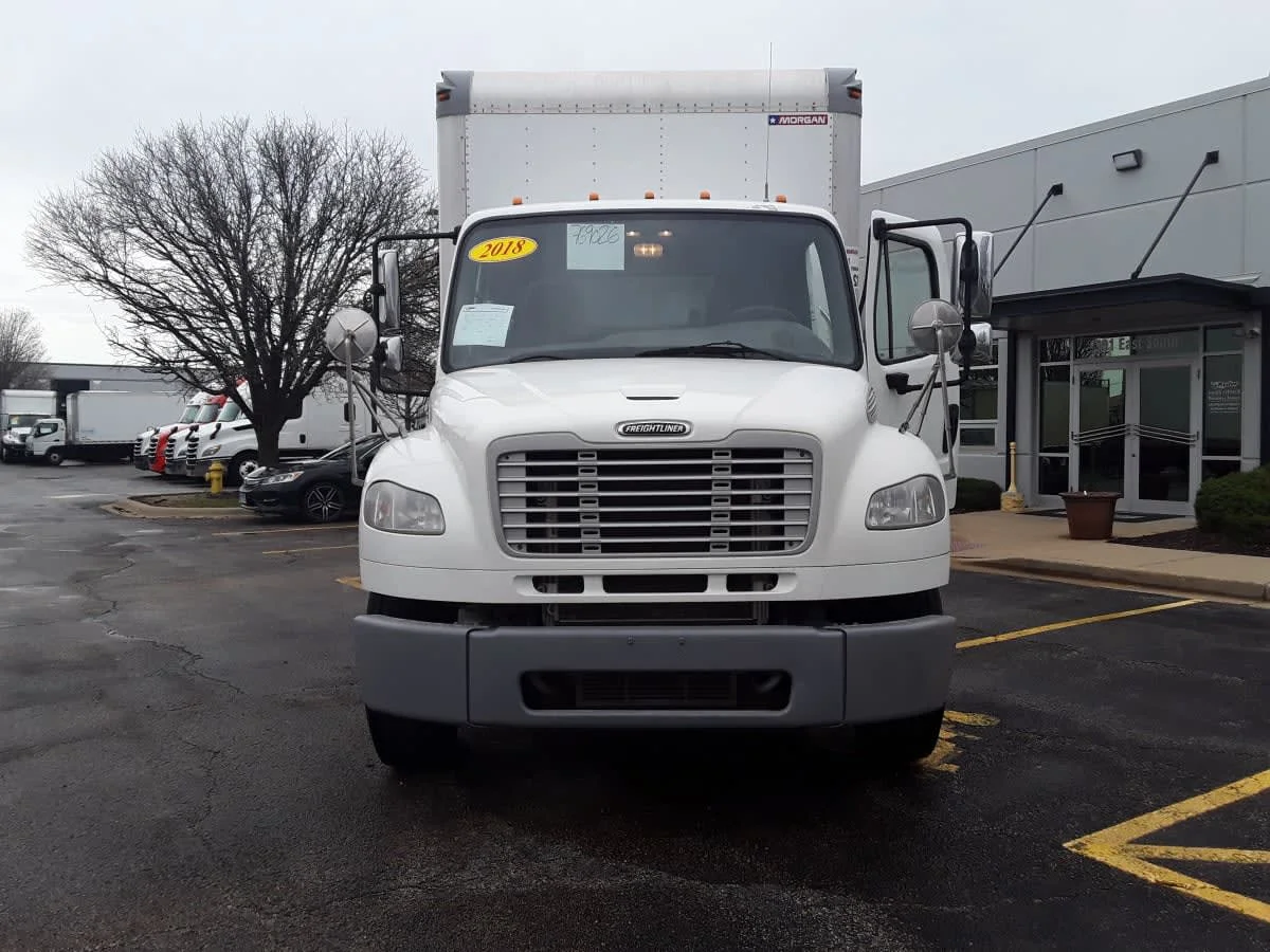 2018 Freightliner M2 106 in Bolingbrook, IL — photo 2