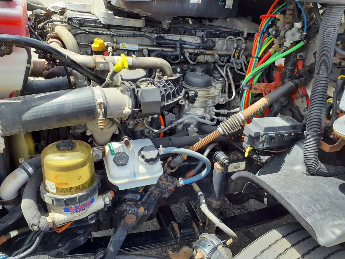 2018 Freightliner Cascadia in Oak Creek, WI — photo 8