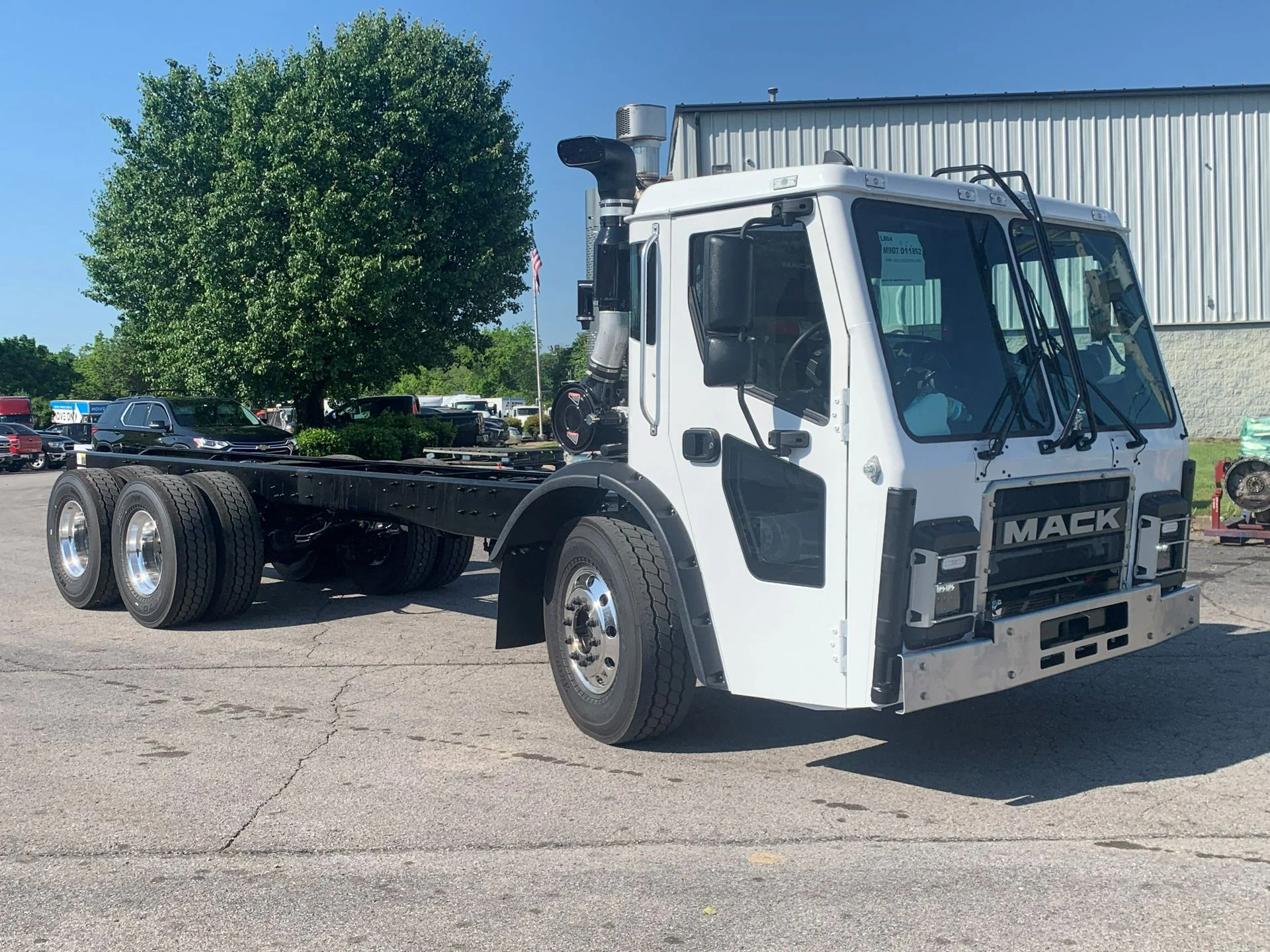 2026 Mack LR in La Vergne, TN — photo 6