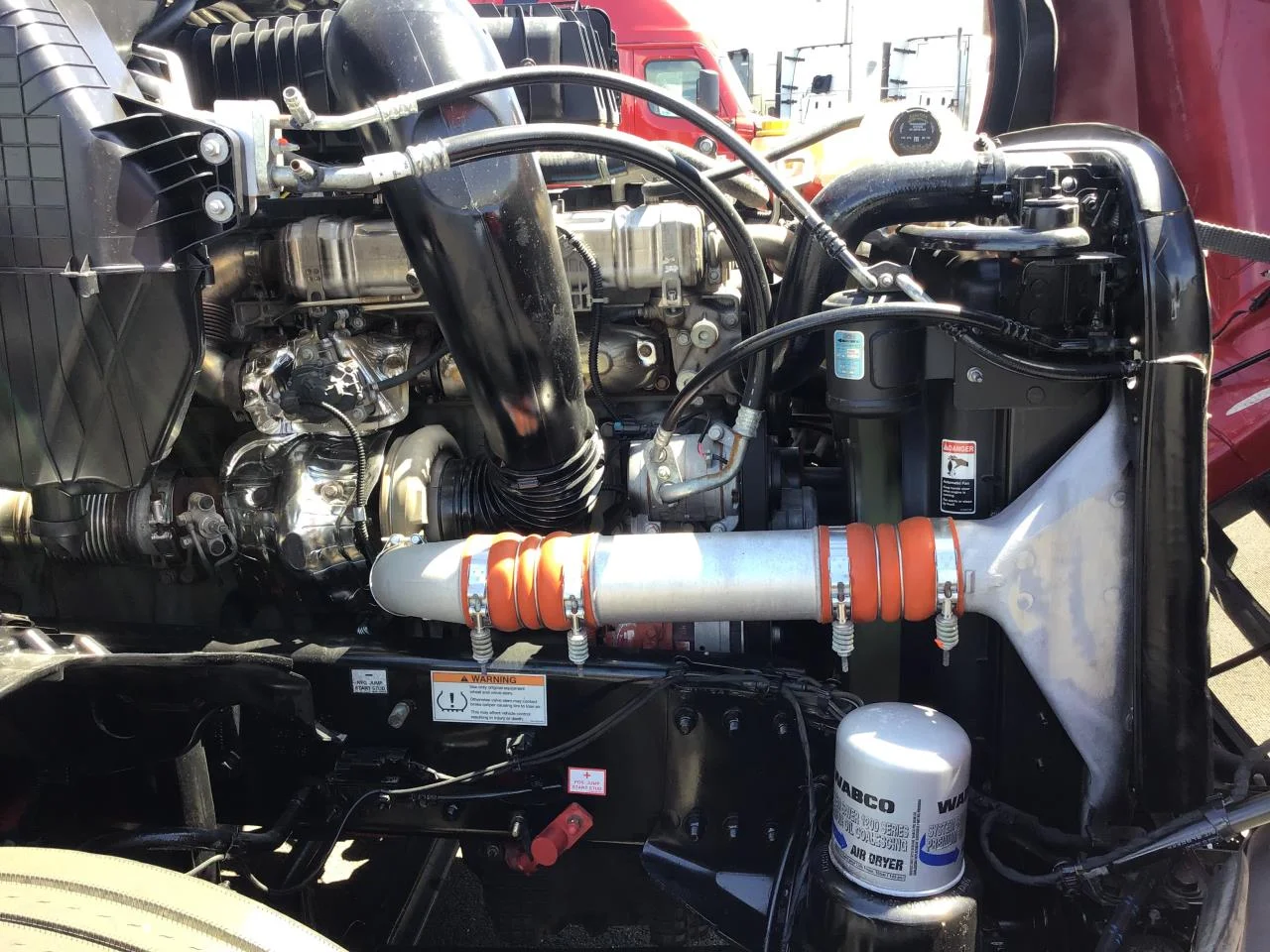 2022 Freightliner Cascadia in Pacific, WA — photo 12