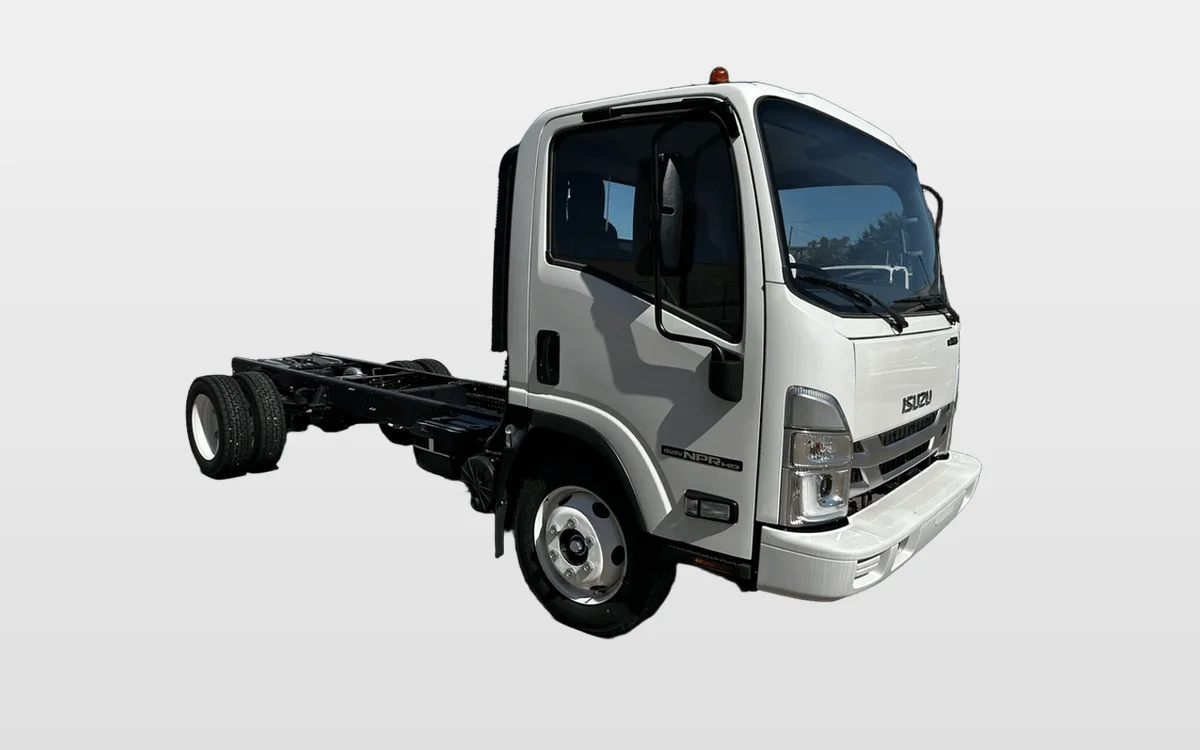 2025 Isuzu NPR - image 1