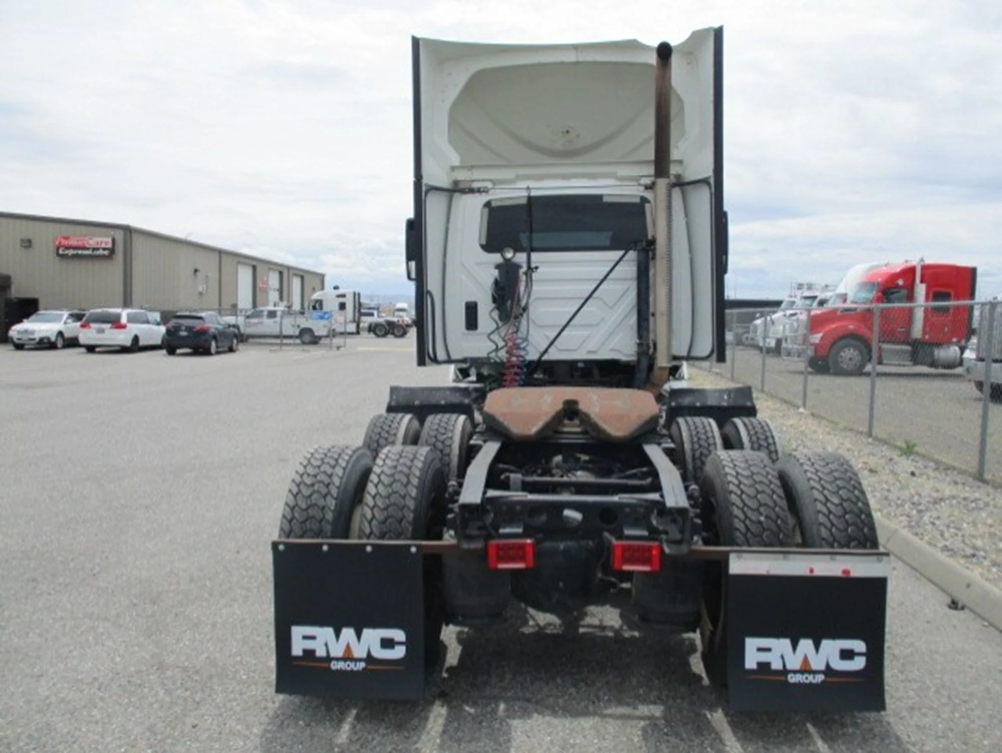 2015 International ProStar in Pasco, WA — photo 3