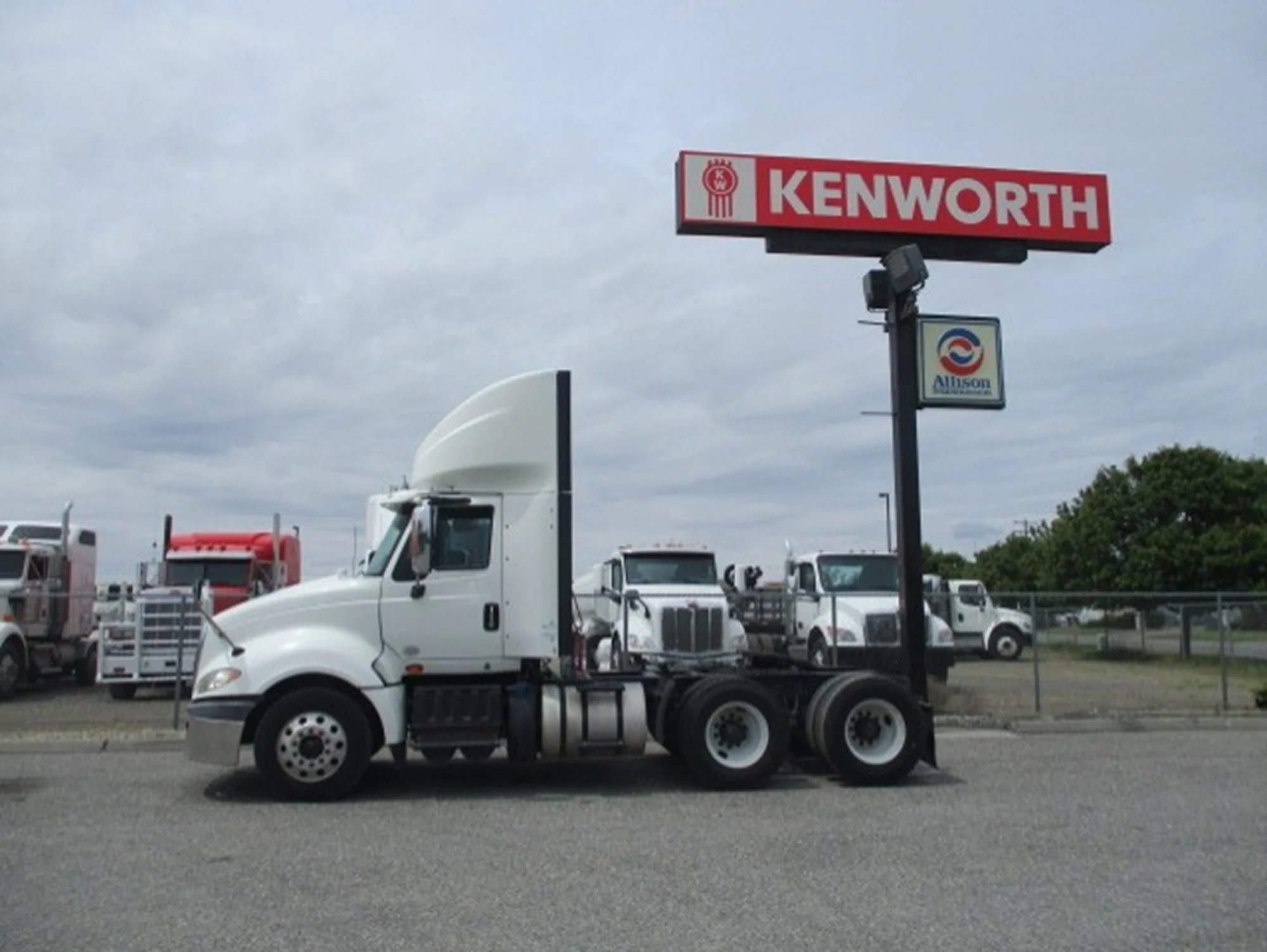 2015 International ProStar in Pasco, WA — photo 4
