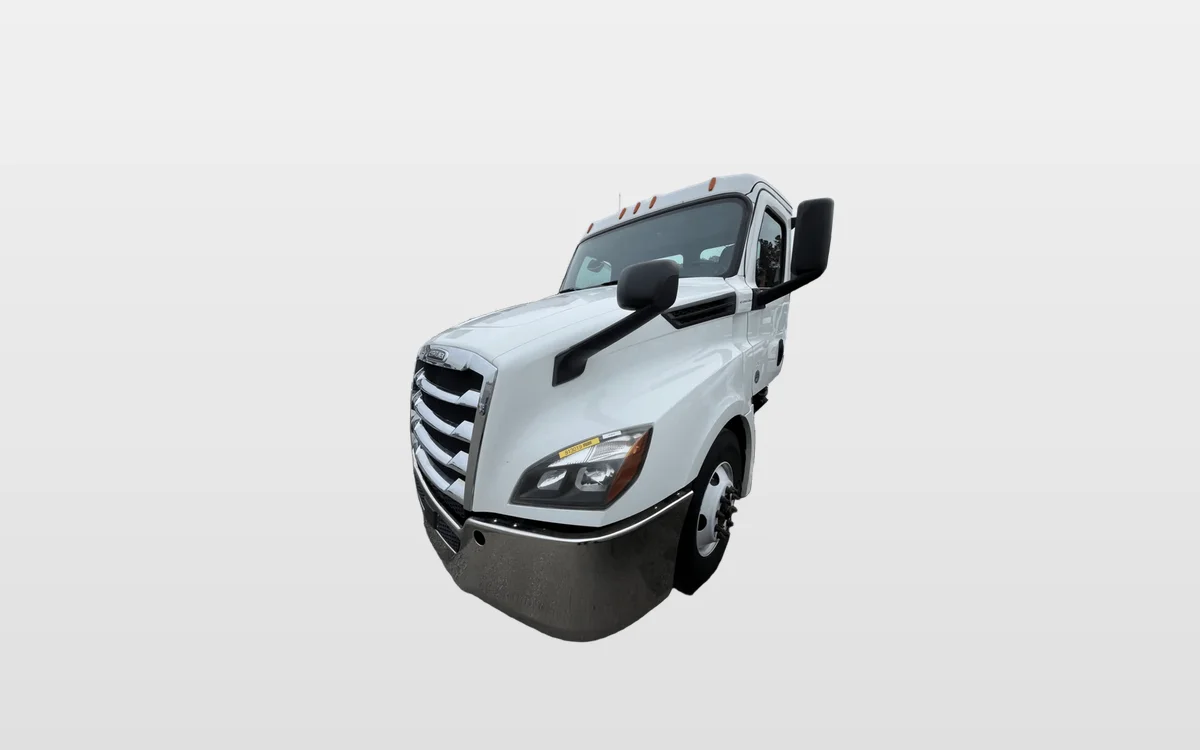 2019 Freightliner - image 1