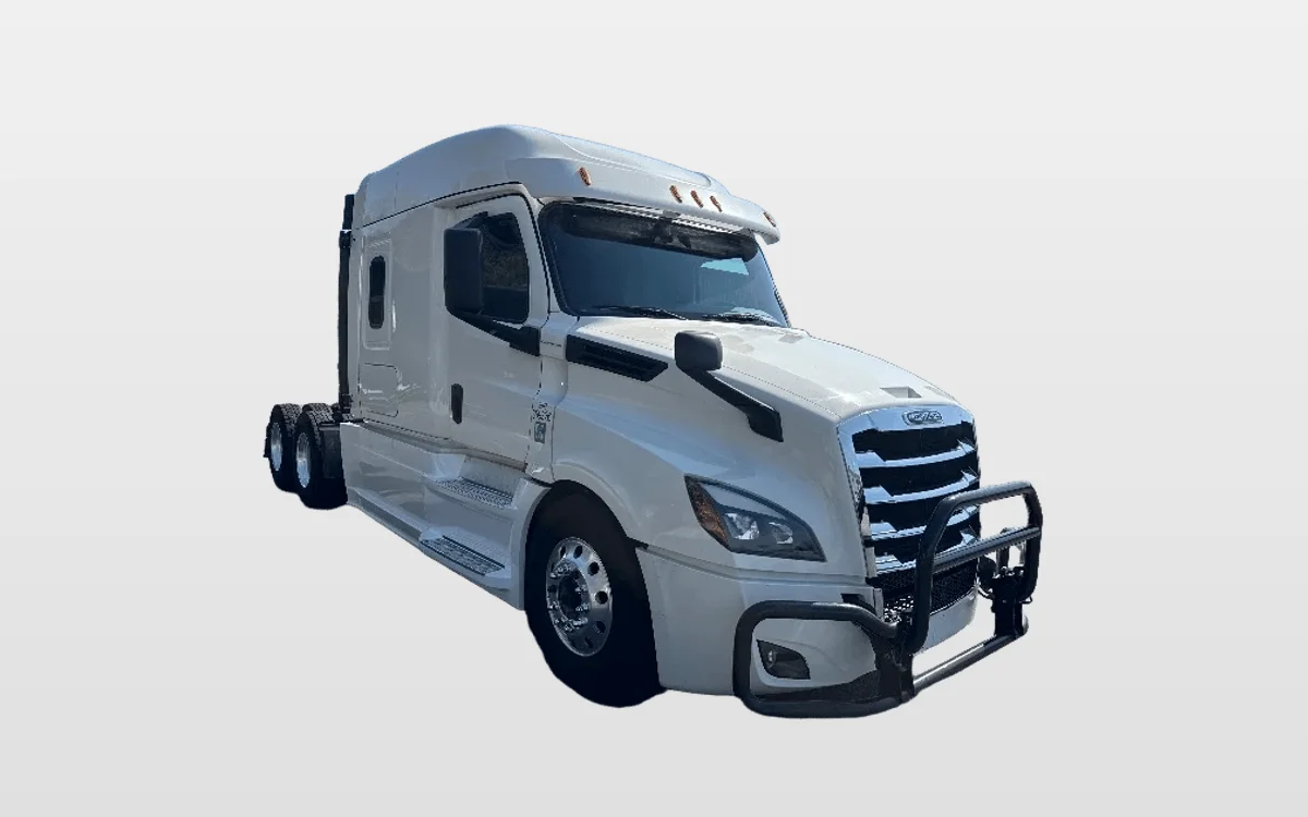 2020 Freightliner Cascadia - image 1