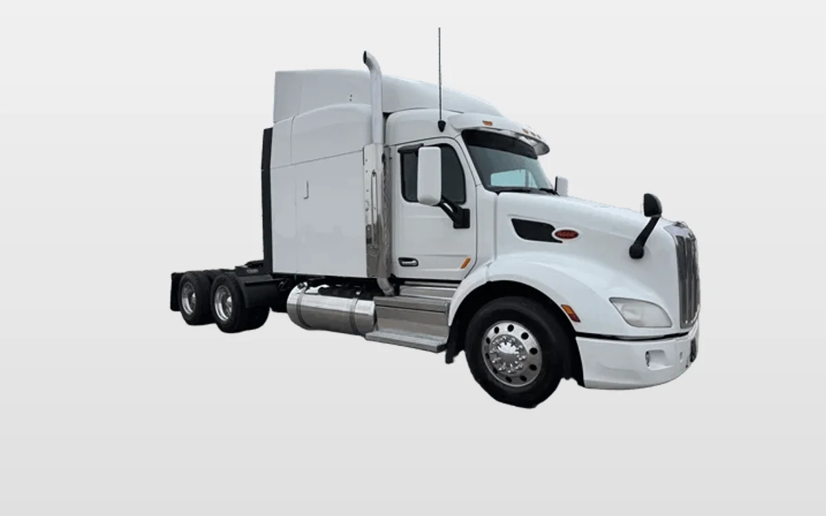 2019 Peterbilt 579 - image 1