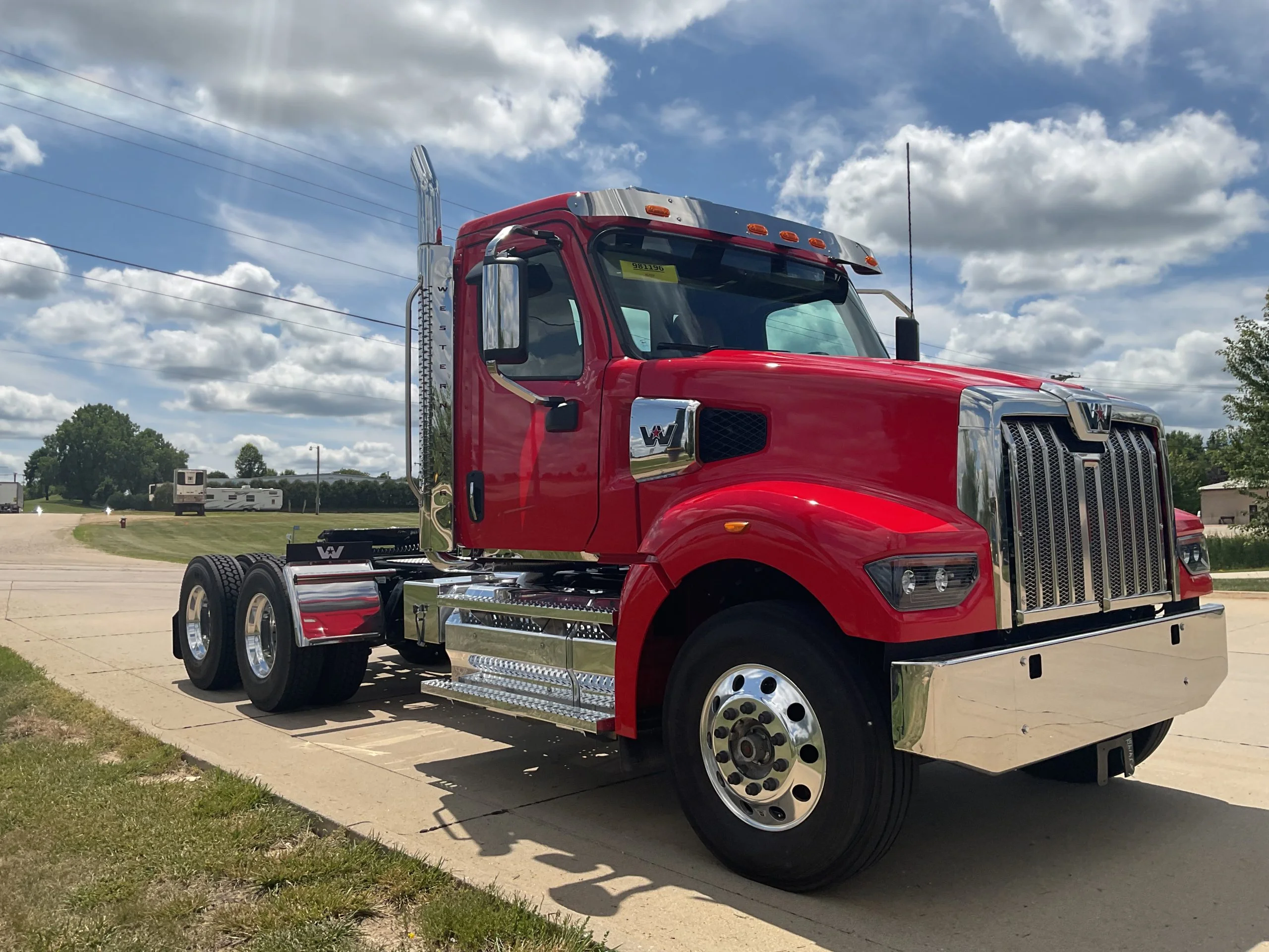 2027 Western Star in Shullsburg, WI — photo 4