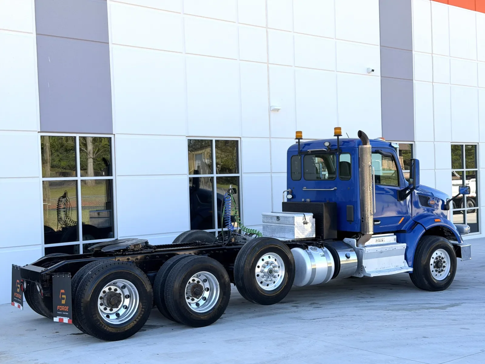 2016 Peterbilt 567 in Greer, SC — photo 5