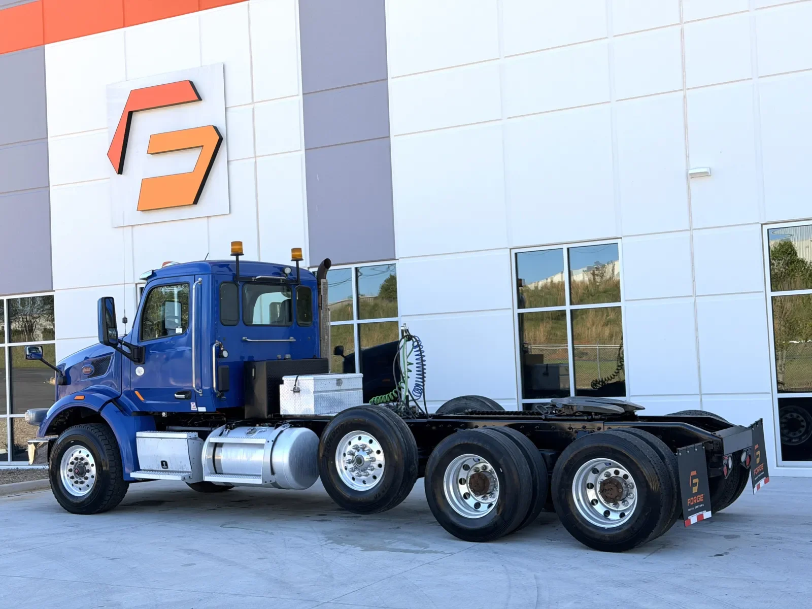 2016 Peterbilt 567 in Greer, SC — photo 6