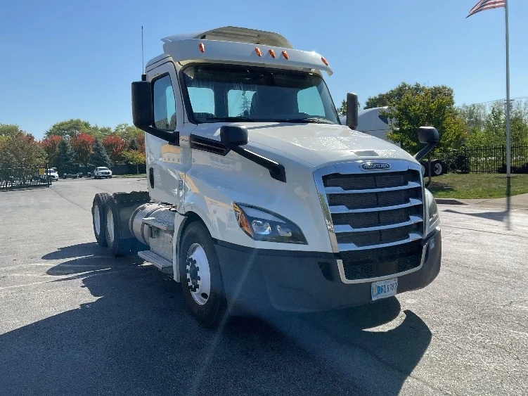 2018 Freightliner Cascadia in Rochester, NY