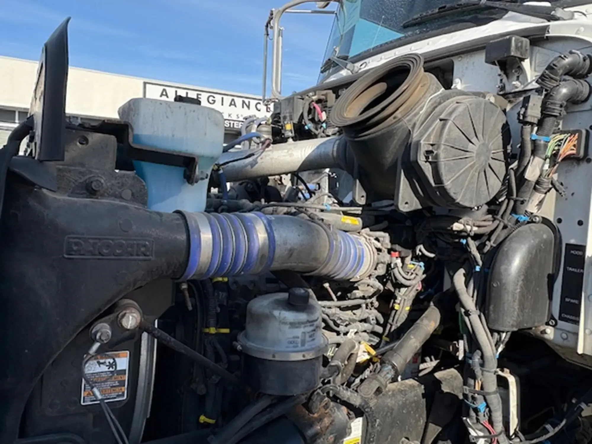 2022 Peterbilt 348 in Manchester, NH — photo 27