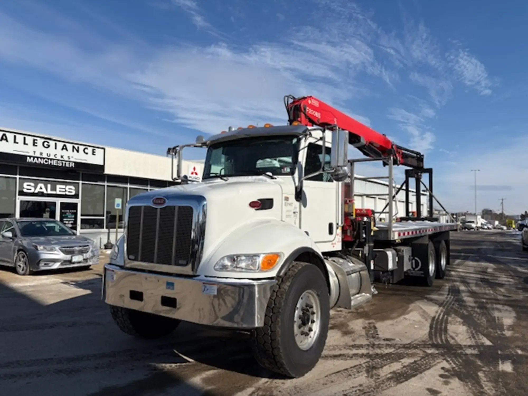 2022 Peterbilt 348 in Manchester, NH — photo 2