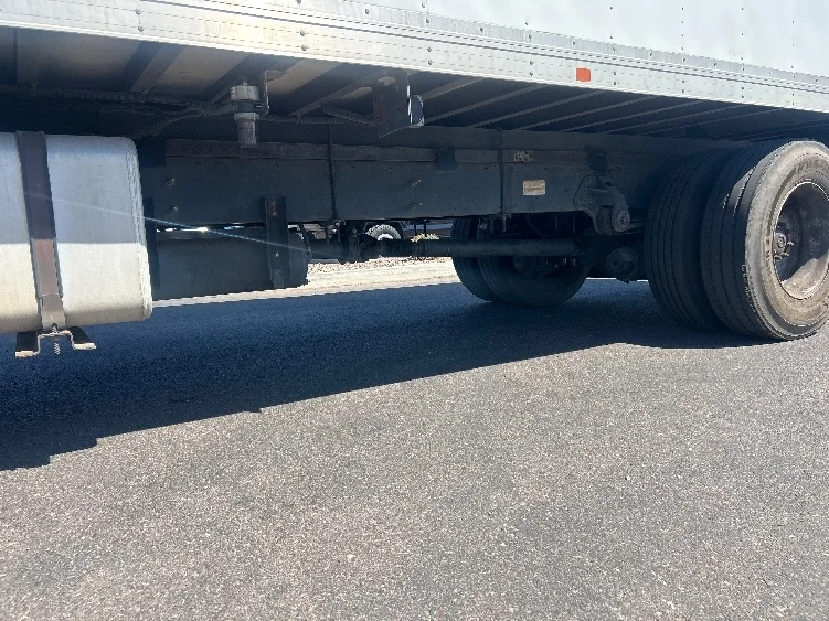 2020 Hino 268 in Phoenix, AZ — photo 5