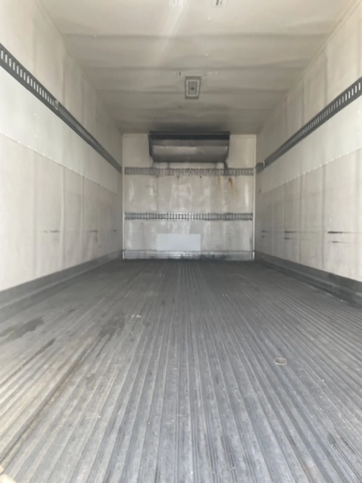 2019 Isuzu NQR - image 8