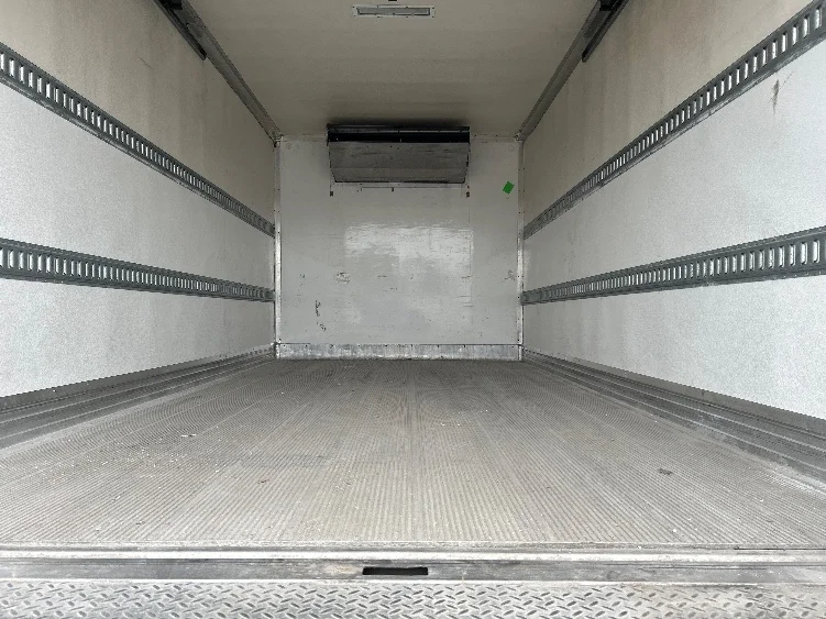 2020 Hino in Monmouth Junction, NJ — photo 10