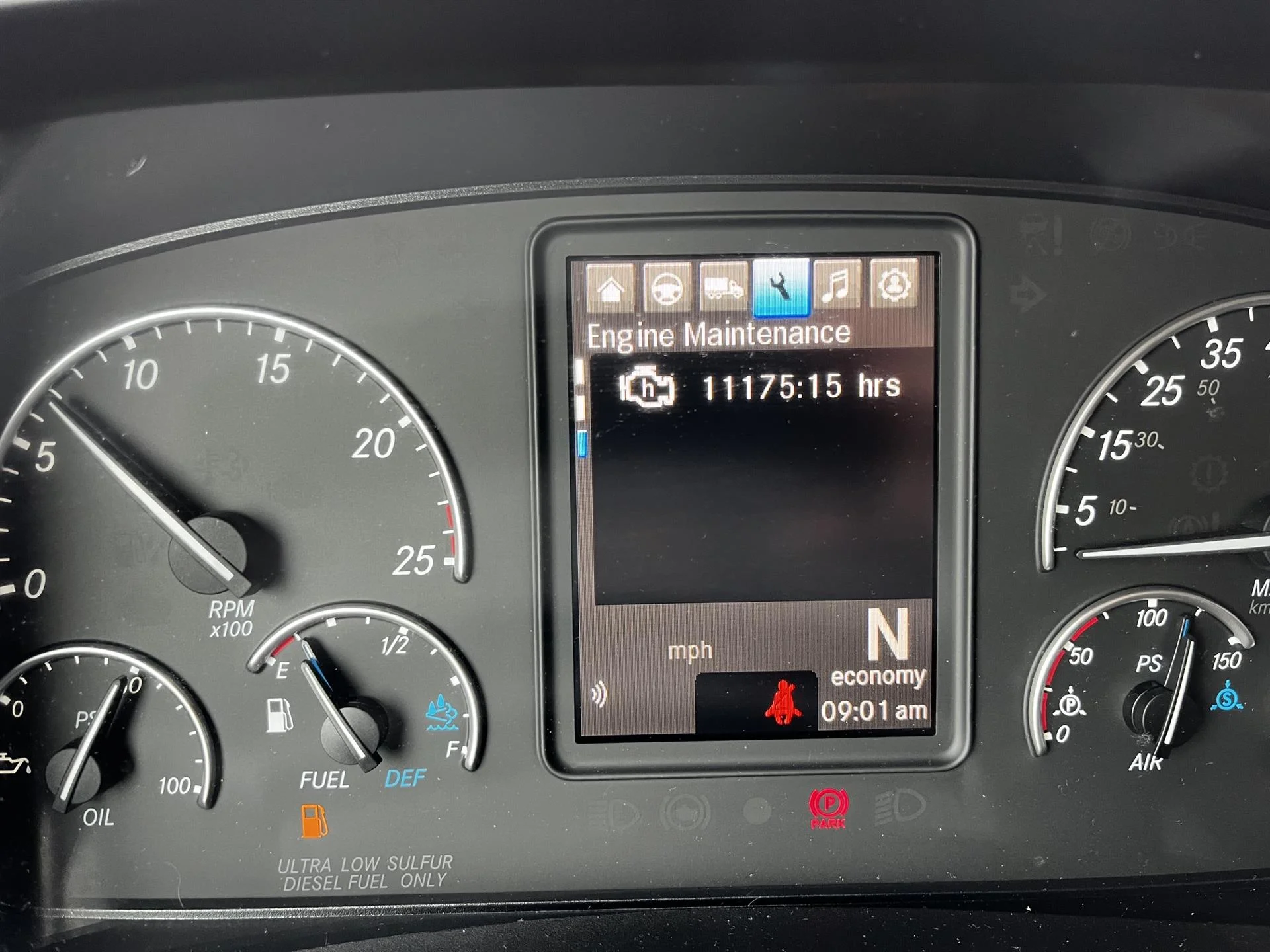 2024 Freightliner Cascadia in Inver Grove Heights, MN — photo 16