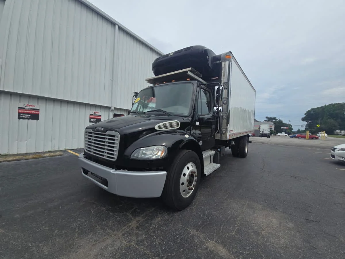 2020 Freightliner M2 106