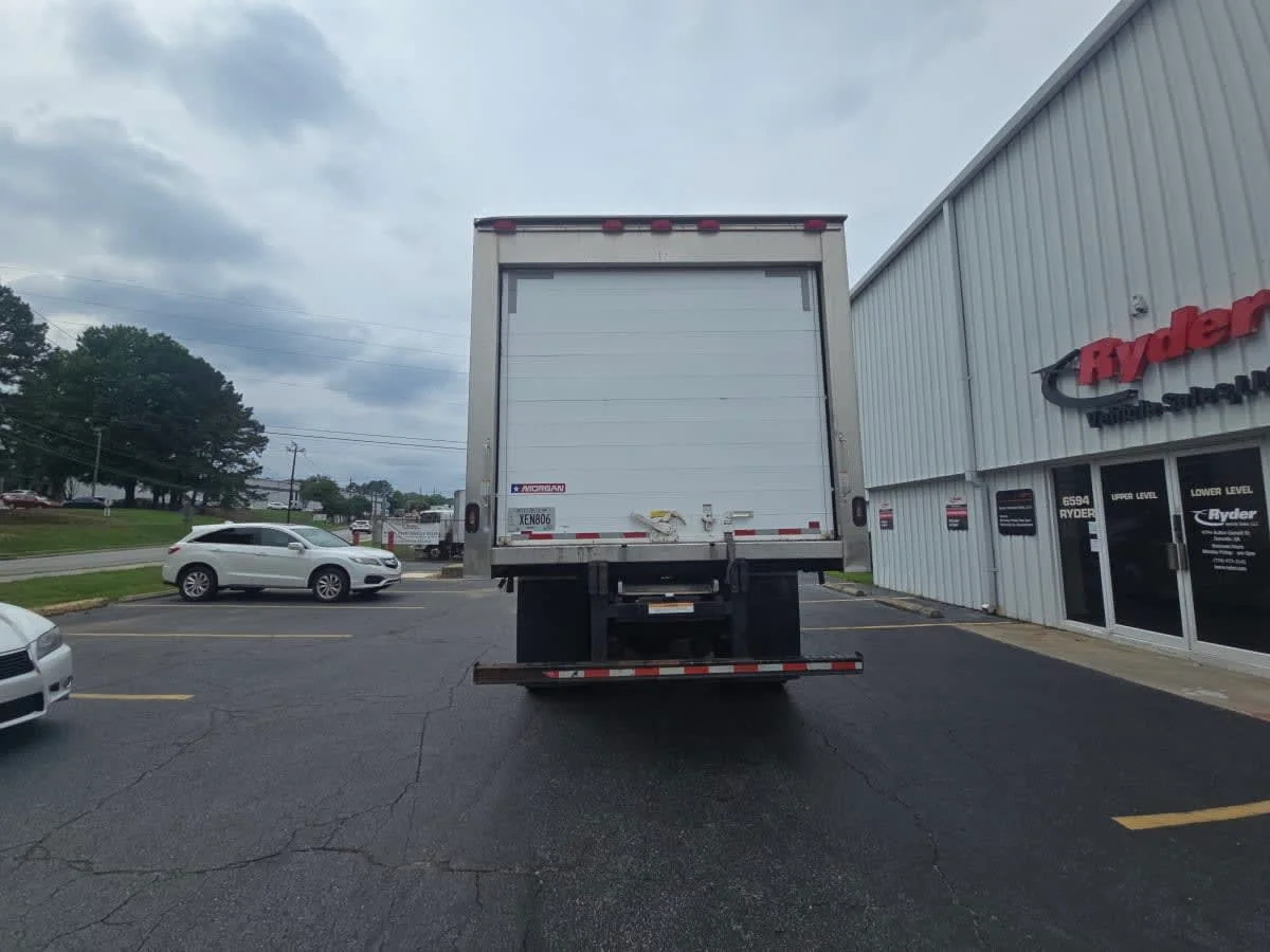 2020 Freightliner M2 106 in Doraville, GA — photo 5