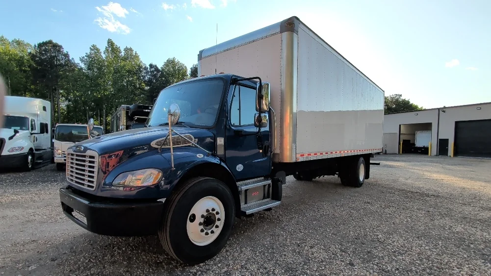 2022 Freightliner M2 106 in Atlanta (Conyers), GA — photo 3