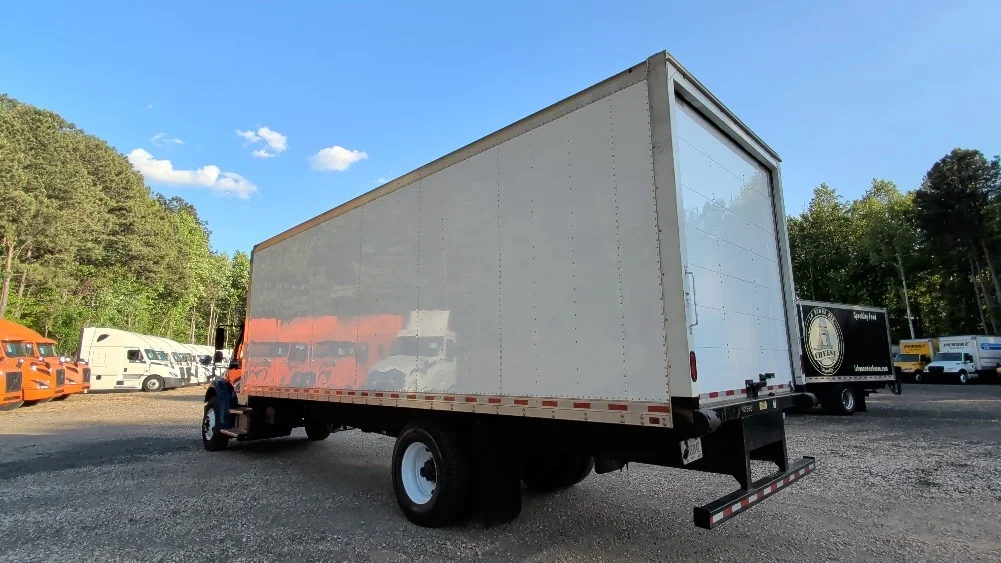 2022 Freightliner M2 106 in Atlanta (Conyers), GA — photo 6