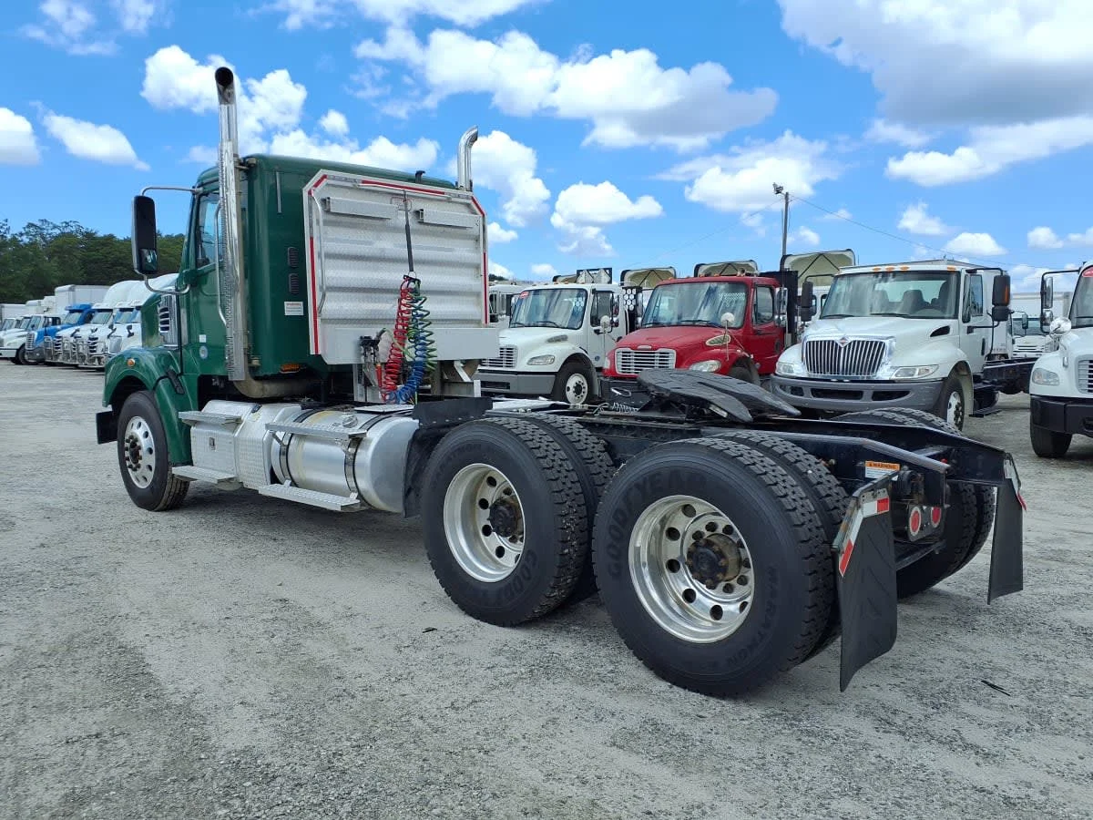 2020 Freightliner 122SD in Greenville, SC — photo 6