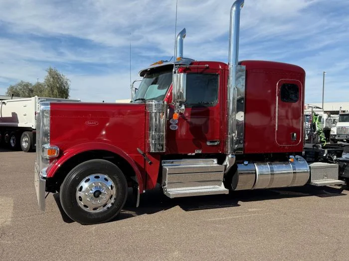 2027 Peterbilt 589 in Phoenix, AZ — photo 4