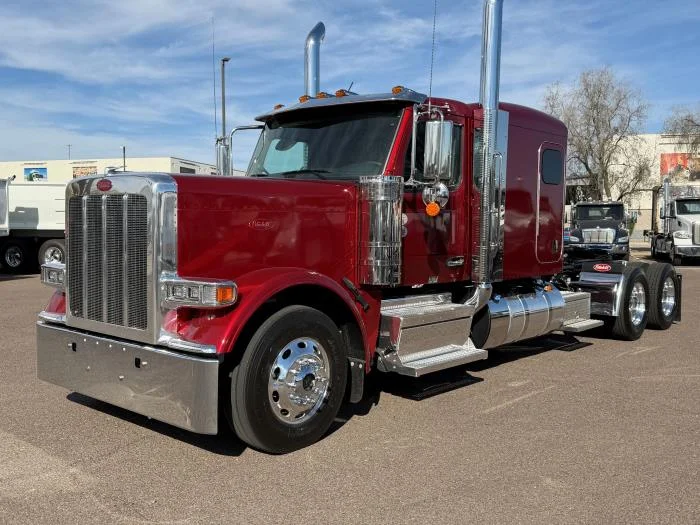 2027 Peterbilt 589 in Phoenix, AZ — photo 3