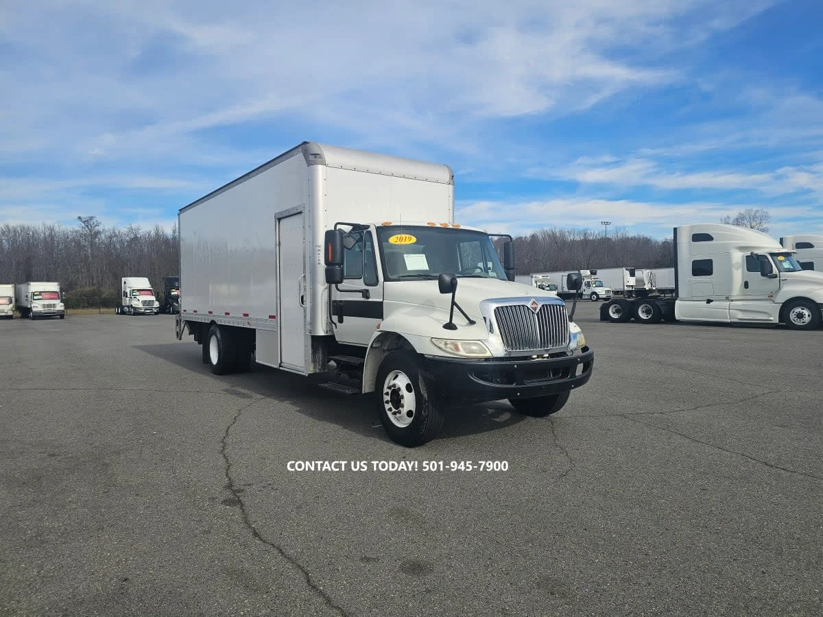 2019 International 4300 in North Little Rock, AR — photo 3