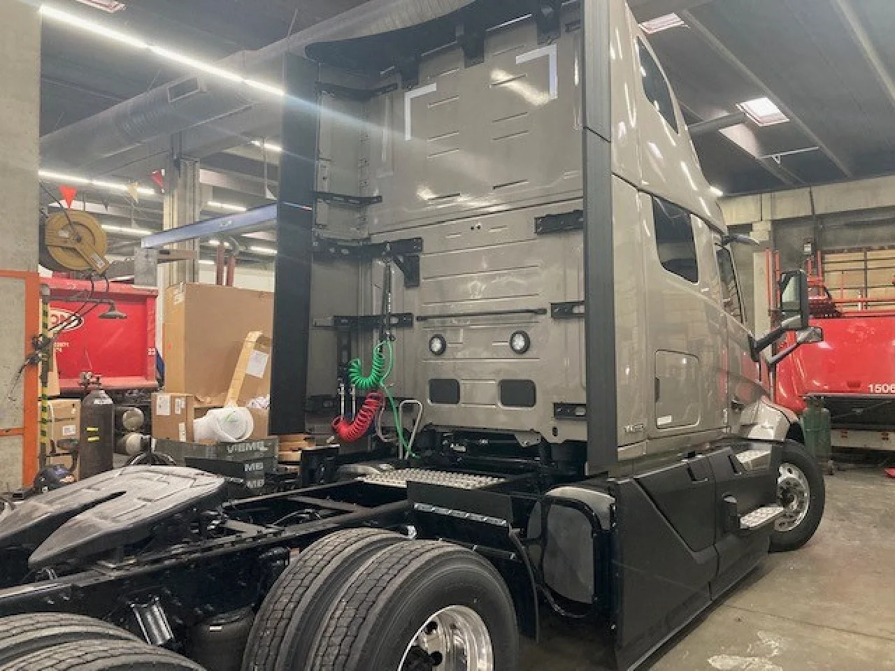 2025 Volvo in Erie, PA — photo 4