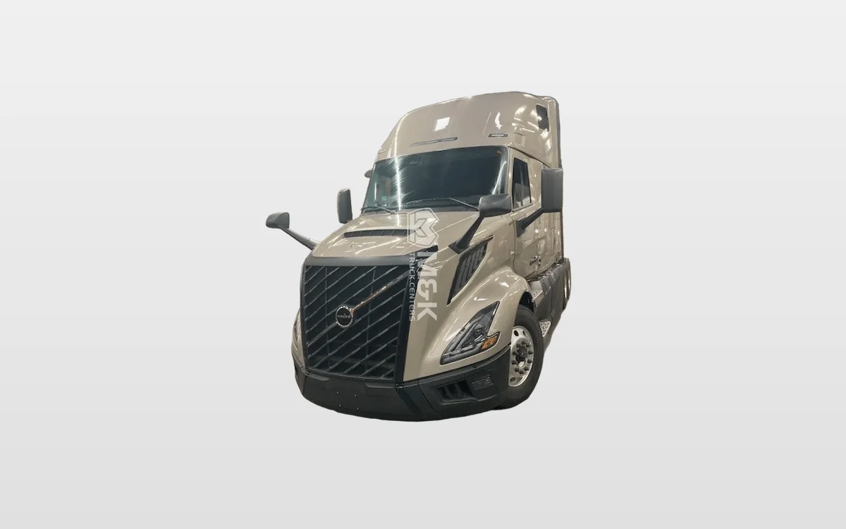 2025 Volvo - image 1