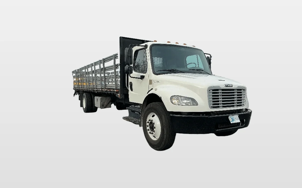 2020 Freightliner M2 106 - image 1