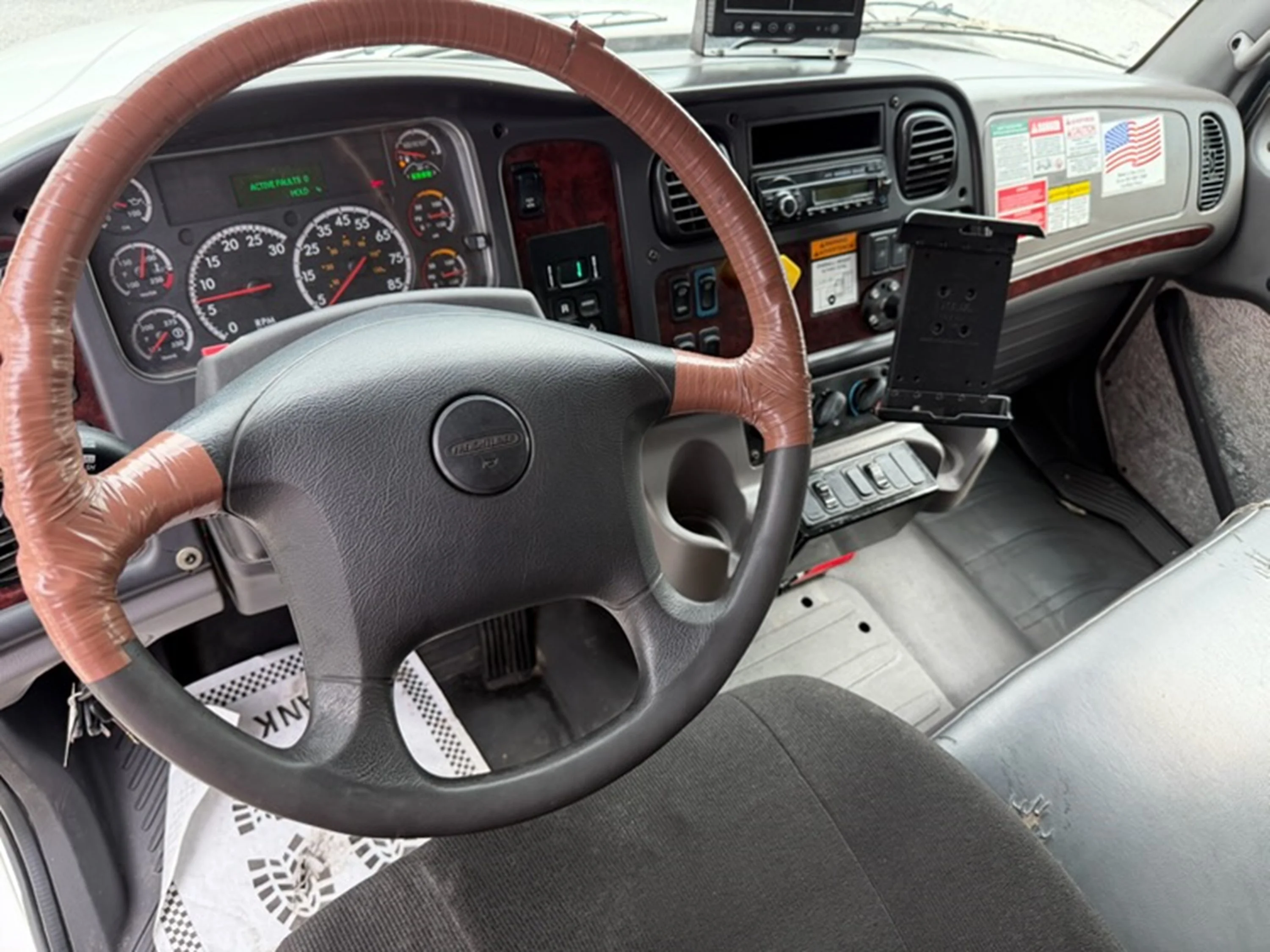 2016 Freightliner M2 106 in Savannah, GA — photo 8