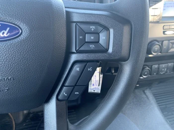 2026 Ford F-600 — photo 22