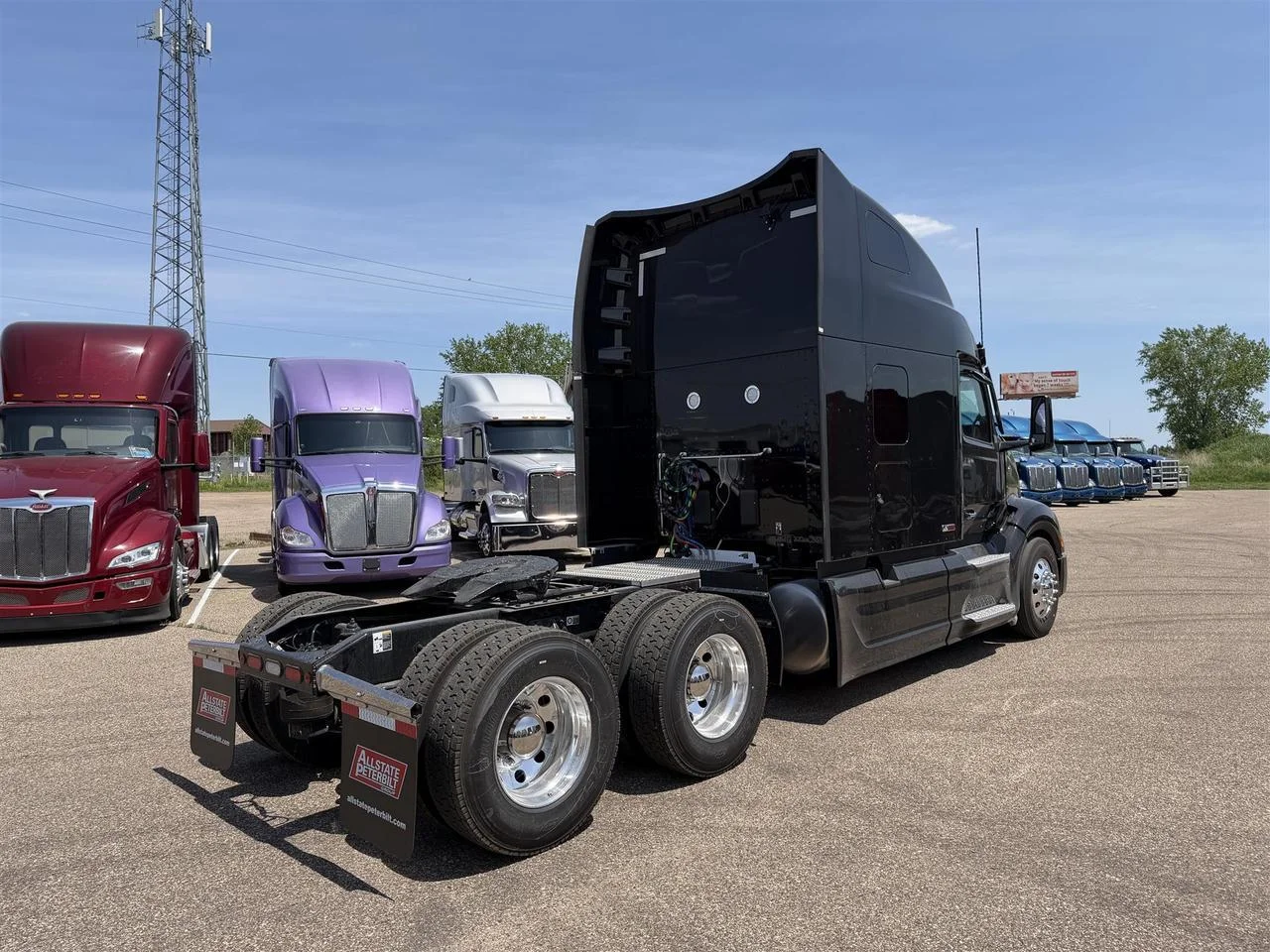2027 Peterbilt 579 in Eau Claire, WI — photo 3
