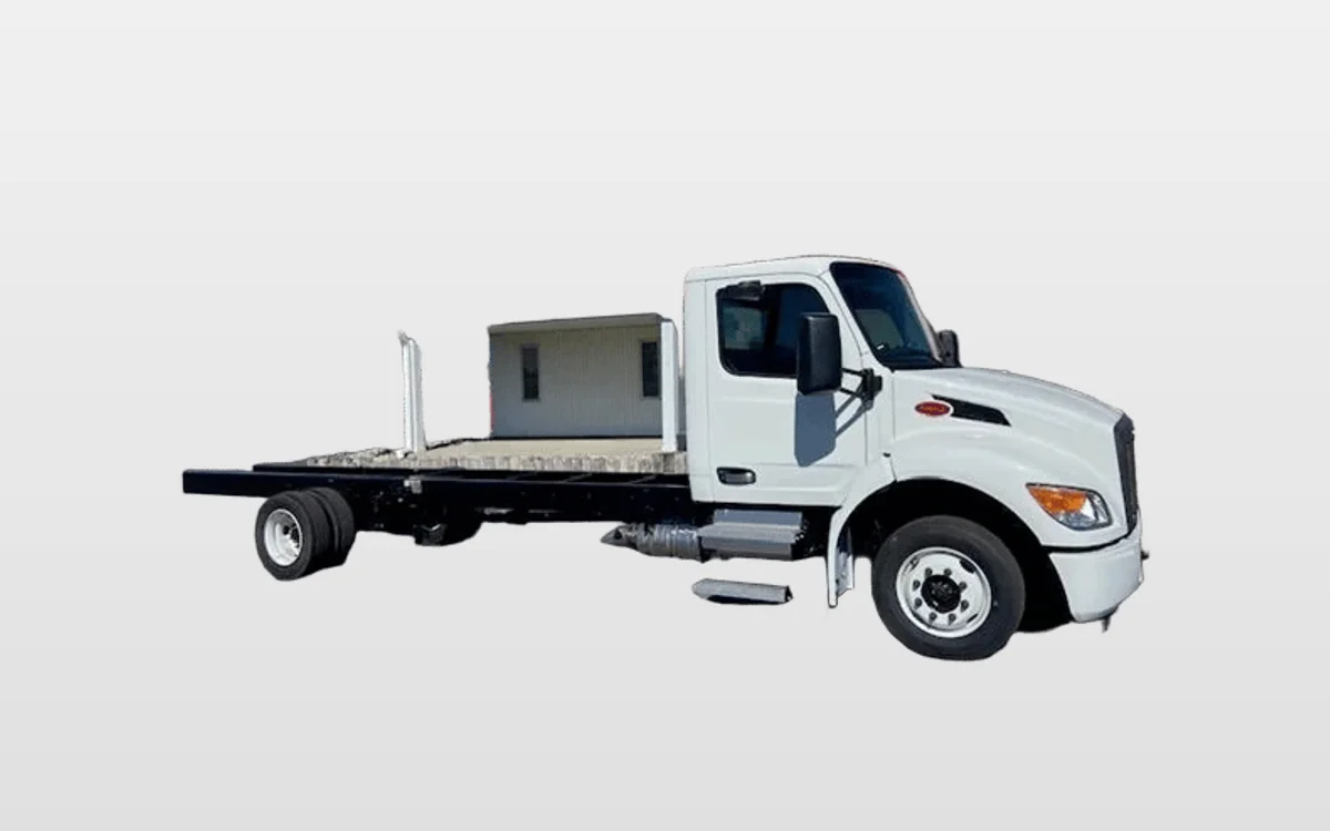 2024 Peterbilt - image 1