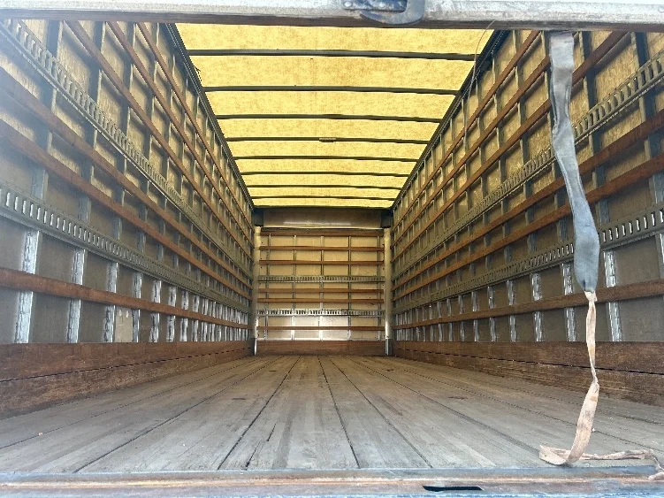 2021 Freightliner eM2 in Denver, CO — photo 8