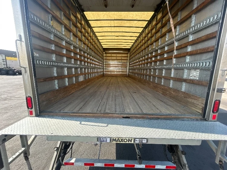 2021 Freightliner eM2 in Denver, CO — photo 10